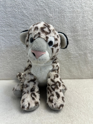 Animal planet snow - animal, leopard