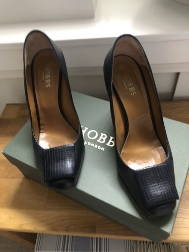 Hobbs navy leather court - hobbs,