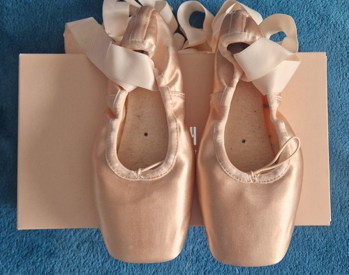 Bloch pink pointe - bloch, ballet