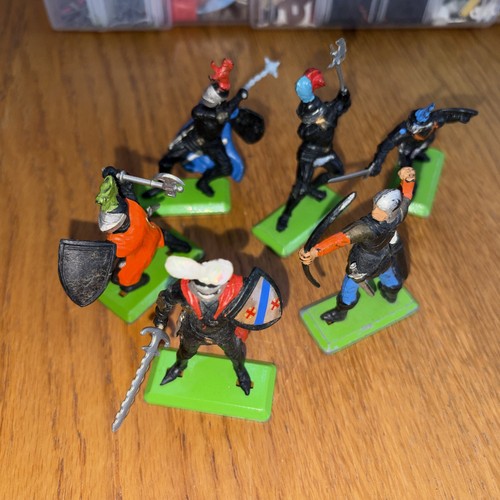 Britains deetail full - full, 6