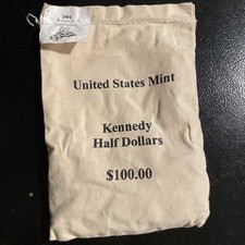 2001-P&D Kennedy Half Dollar