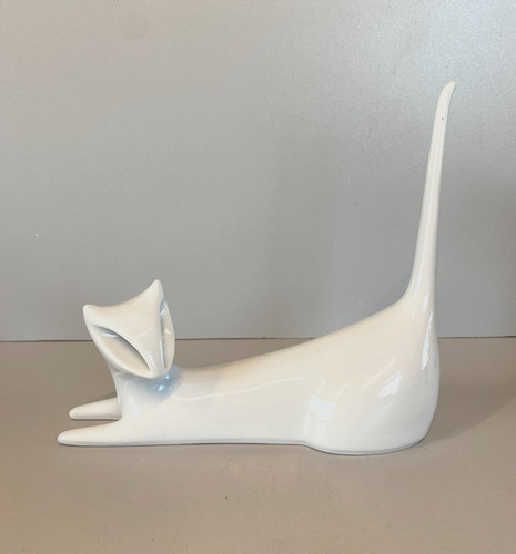 White porcelain figurine royal - white,