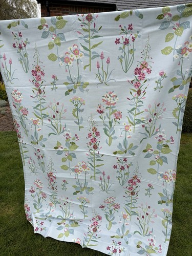 Jane churchill floral - churchill,