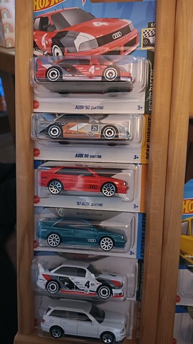 Hot wheels audi collection - hot,