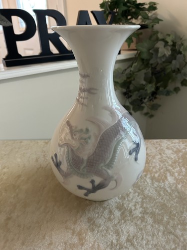 Lladro fantasy dragon vase - lladro,