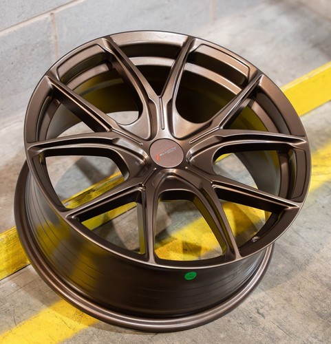 Velocity vc3 alloy wheels - 18",