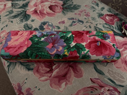 Mele vintage pretty - pretty, floral