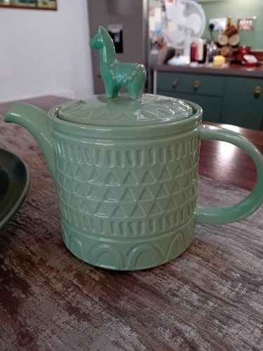 Probellama teapot green - probellama, quirky