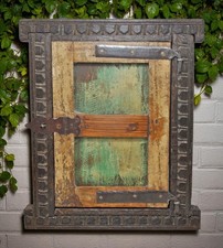 Antique Wooden Wall Décor