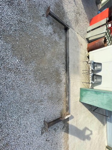 Roller shutter door ram - shutter, bar