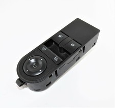 13228706 Vauxhall Astra Genuine Driver Side Electric Window Switch Button