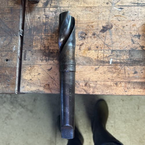 Morse taper drill - taper,