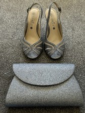 Women’s Lunar Elegance Slingback Shoes Size 4 In Pewter With Matching Bag.
