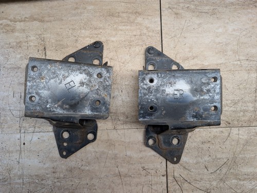 Nissan 350z pair front bumper - front,