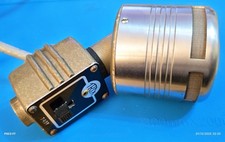 Trix 7457 1950s Vintage Dynamic Microphone Tested & Working.  In Nice Condition.