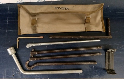 Toyota land cruiser car - cruiser,