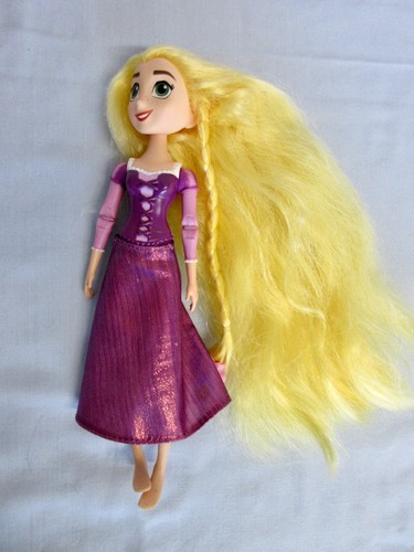 Hasbro disney tangled rapunzel - hasbro,