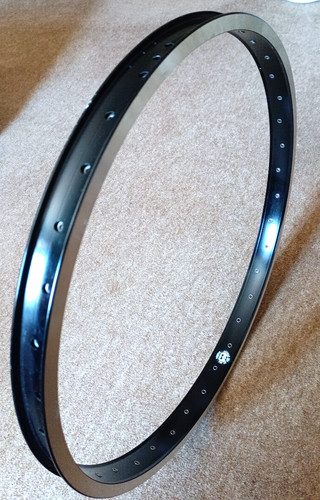 New onza ronnie - new, 26"