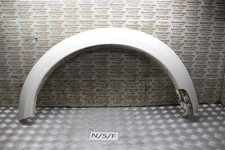 BFD082932 2014 MITSUBISHI L200 2.5 DID FRONT WHEEL ARCH TRIM N/S