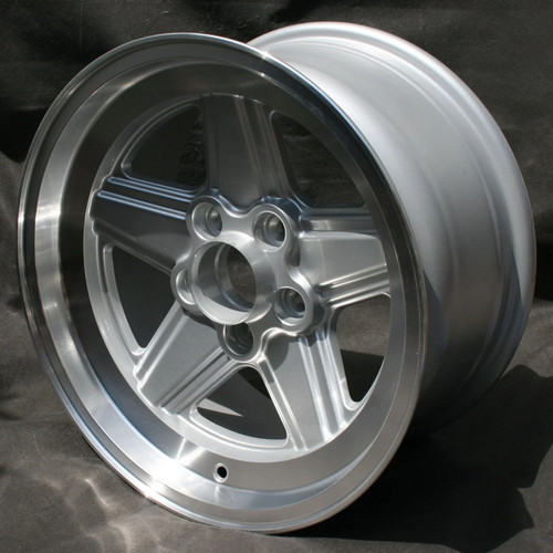 Maxilite penta 16x9 5x112 pcd - 16x9",