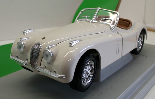 Britains scale diecast - 1/18,