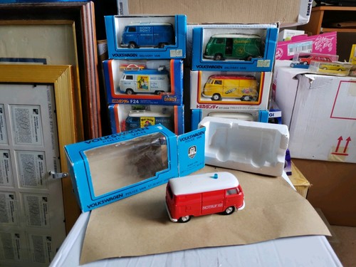 Boxed model vintage - boxed,