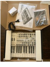 Arturia MINIBRUTE SE Analog