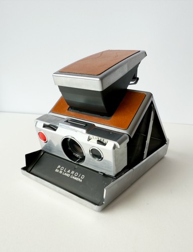 Polaroid land camera - sx-70,