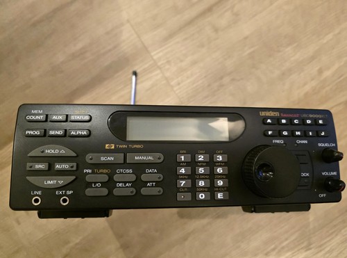 Uniden bearcat ubc9000xlt twin - uniden,