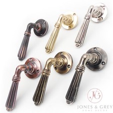Vintage Regency Reeded Style