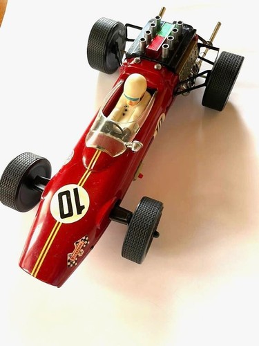 Old badai racing car tin - old, f1