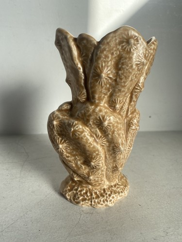 Sylvac 2304 cactus vase beige - sylvac,