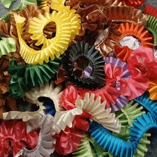 20 Metres of box pleated