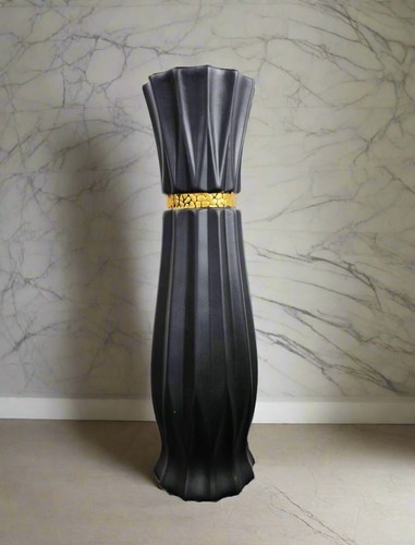 Large black ceramic - black, floor
