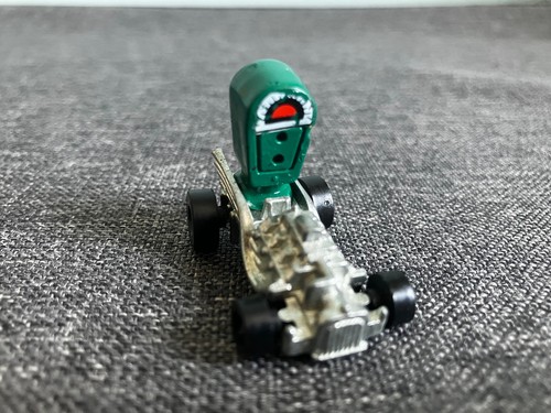 Hot wheels zowees parking - hot,