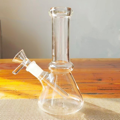 Thick classic glass bong - 6",