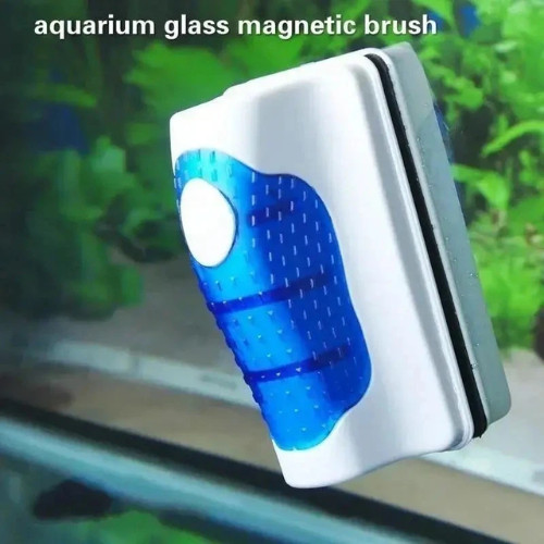 Magnetic fish tank - fish, algae