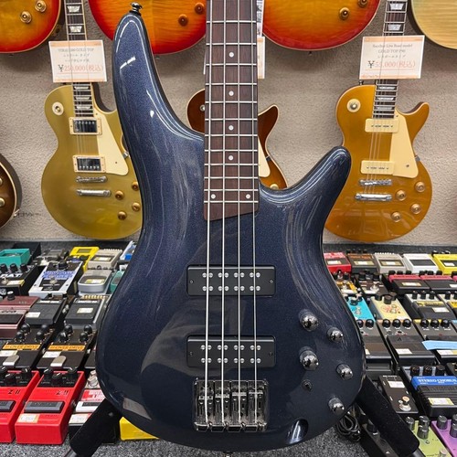 Ibanez sr300e electric bass - electric,