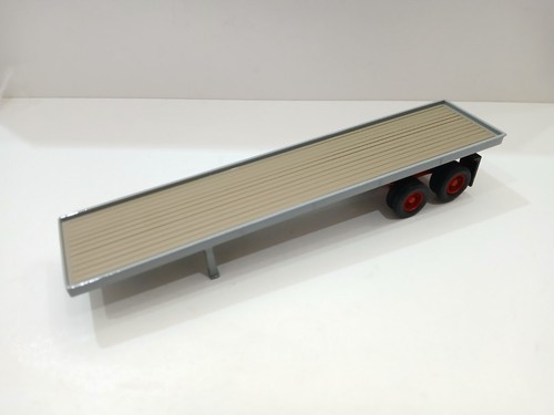 Corgi 50th scale - scale, 2