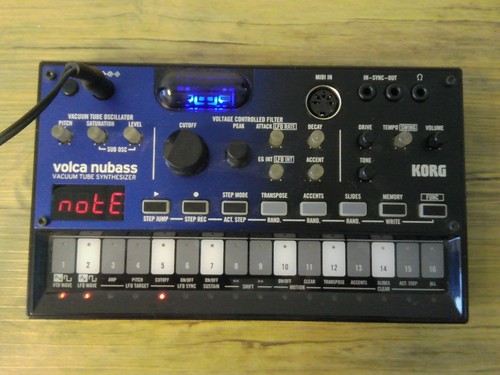 Korg volca nubass - volca, tube