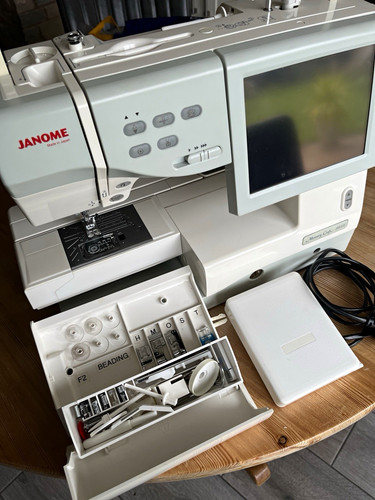 Janome memory craft 11000 - memory,