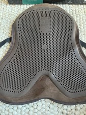Acavallo gel seat pad size large used brown fab condition with box hardly used