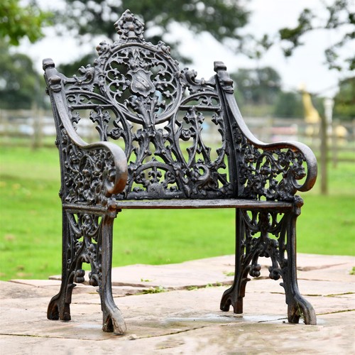 Black cast iron gothic garden - black,