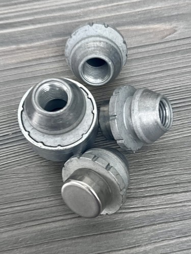 Genuine locking wheel nuts - locking,