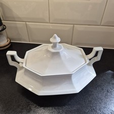 JOHNSON BROTHERS HERITAGE