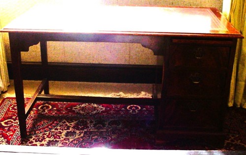 Antique desk kneehole - desk.kneehole., oak