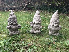 3 X Flowery Gonks Solid Stone