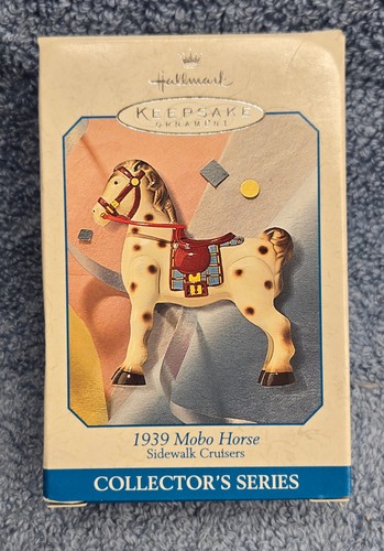 Vintage 1998 hallmark mobo - vintage,