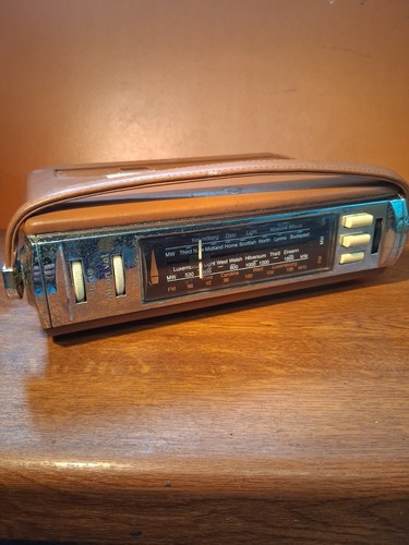 Bush antique radio - bush, fm