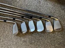 Titleist T200 custom Iron Set